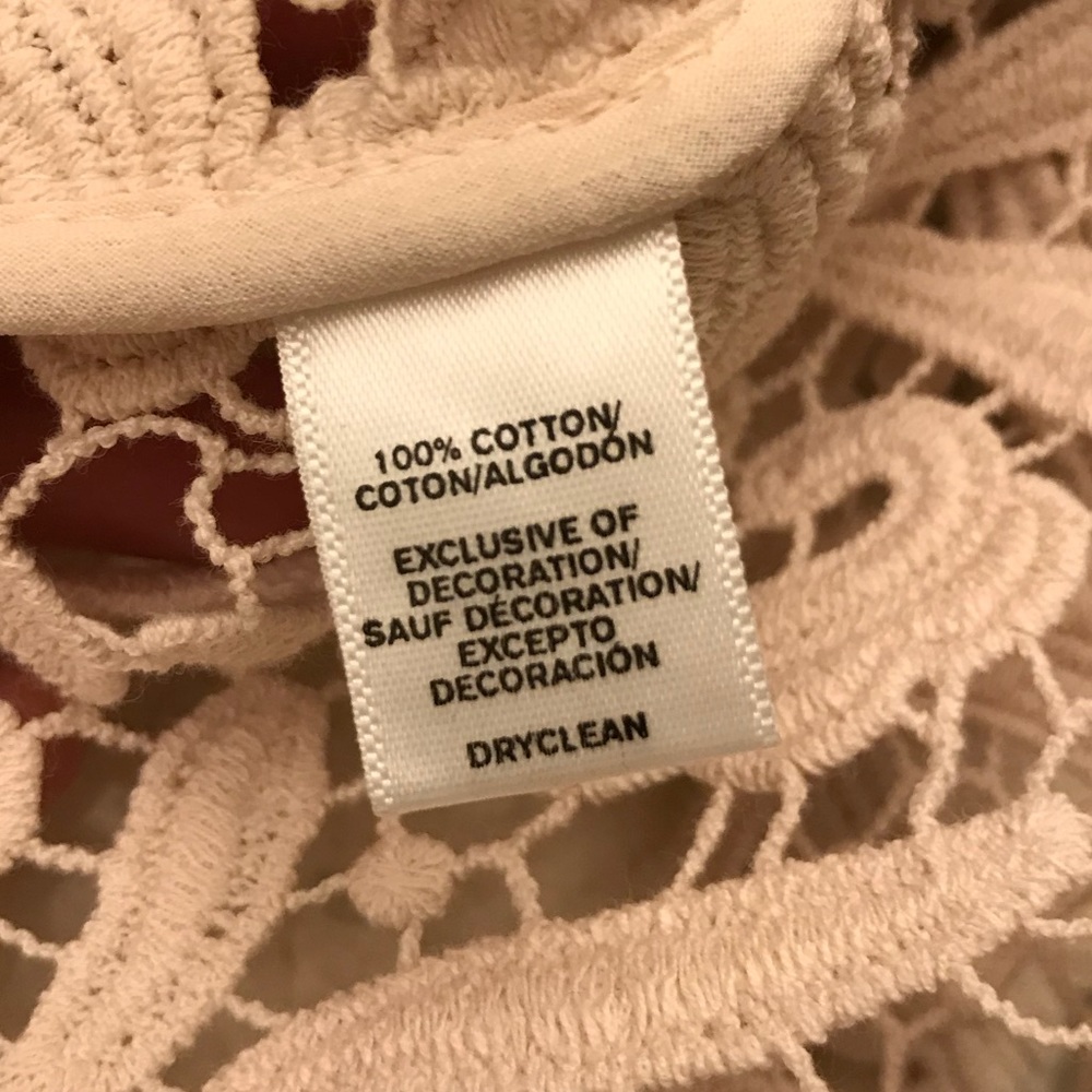 LOFT Lace Top - Picture 4 of 5